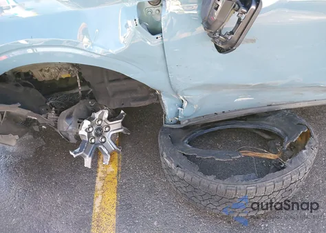 2022 Ford Maverick Xlt z USA, uszkodzony, nr VIN 3FTTW8E3XNRA15545